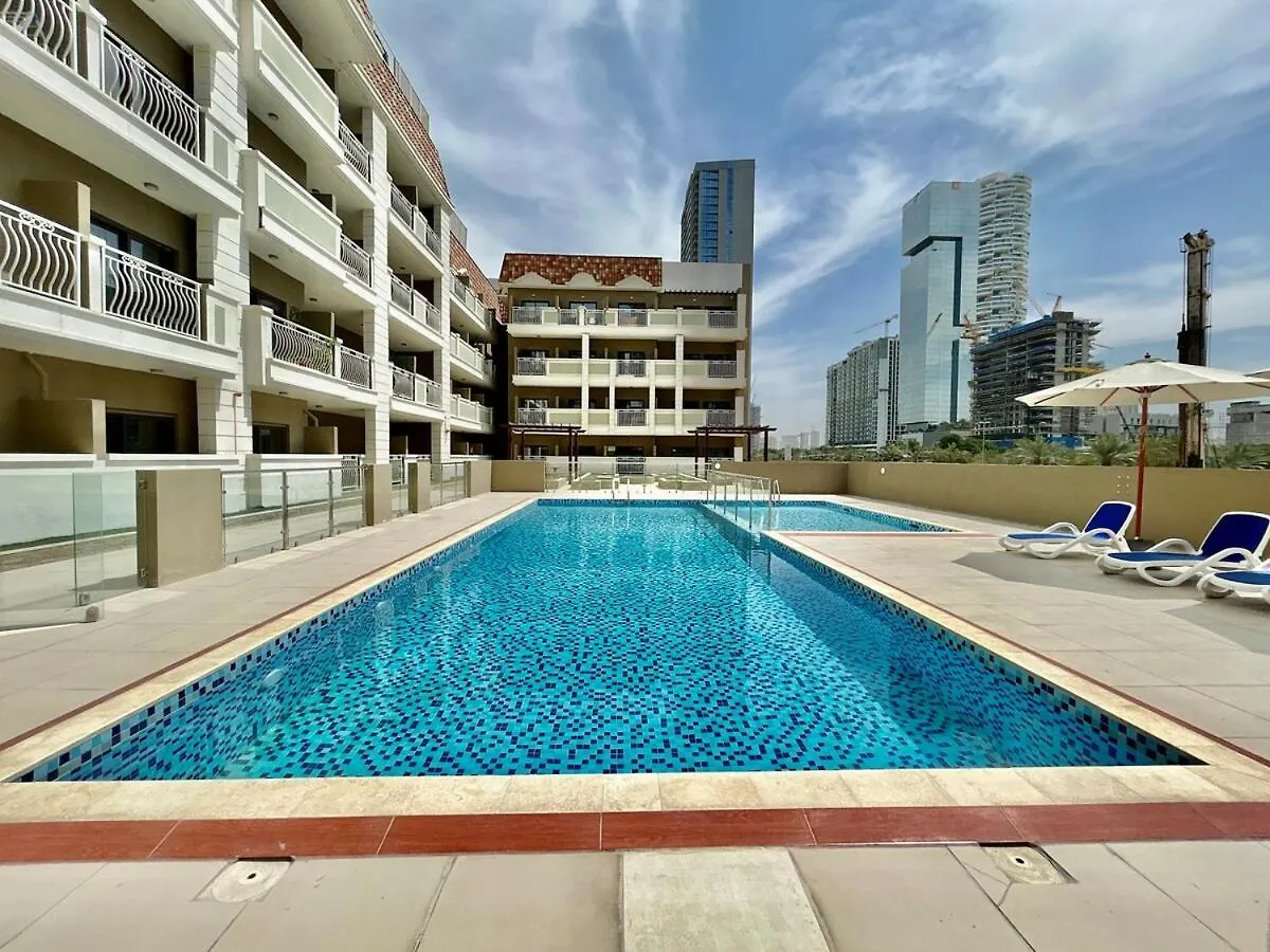 Homes2Retreat - Serene 2Br Getaway With Stunning Views Dubai Apartment