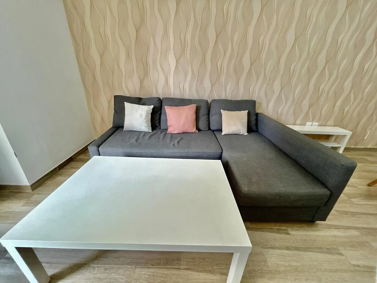 Homes2Retreat - Serene 2Br Getaway With Stunning Views Dubai