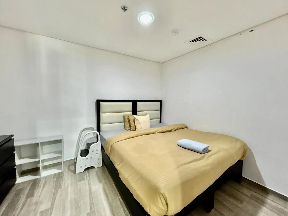 Homes2Retreat - Serene 2Br Getaway With Stunning Views Dubai 0*,