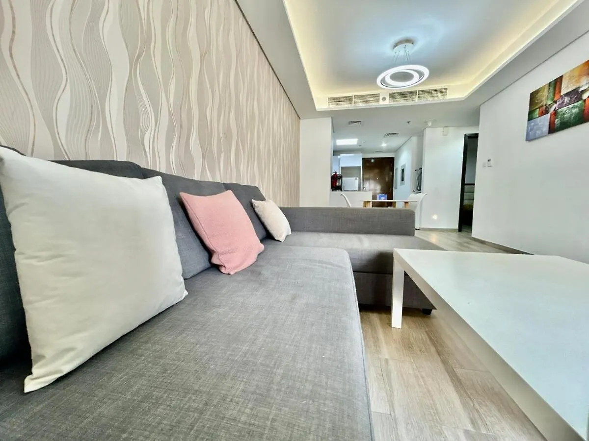 Homes2Retreat - Serene 2Br Getaway With Stunning Views Dubai 0*,